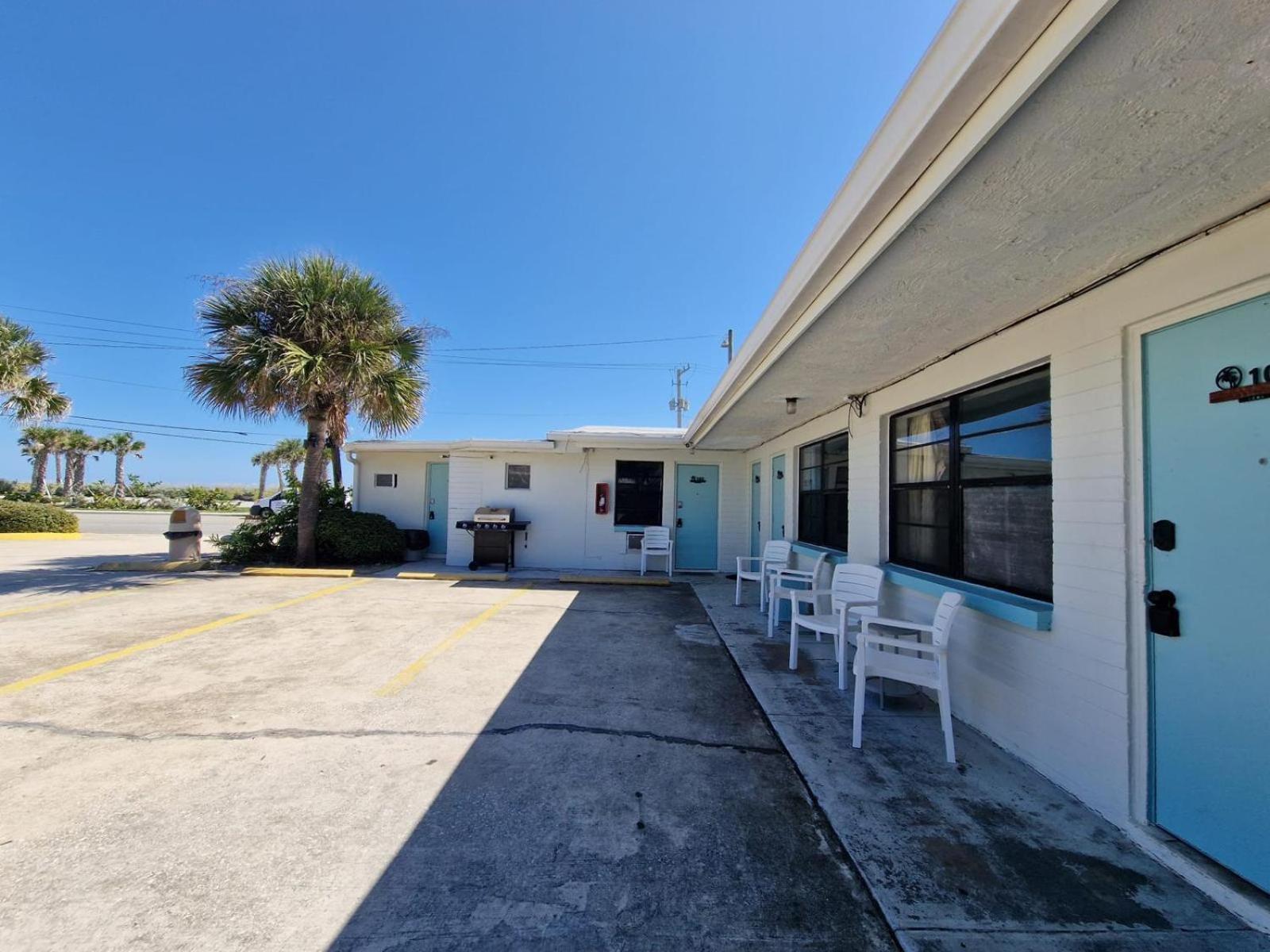Ocean Holiday Motel Daytona Beach Exterior photo